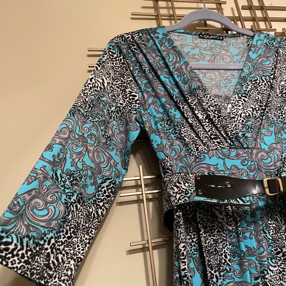 European Giyas Dress Leopard & Fluerdelis - Picture 5 of 7